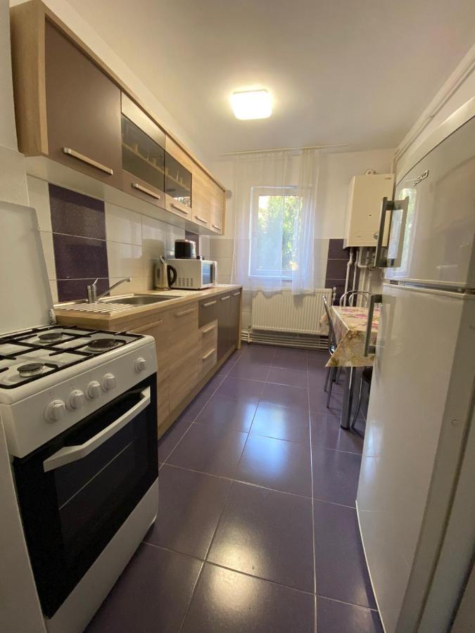 Apartament Untold Apartment Turda Bagian luar foto