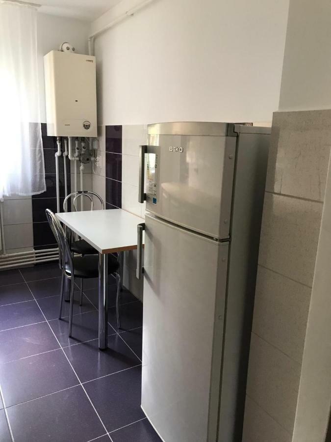 Apartament Untold Apartment Turda Bagian luar foto