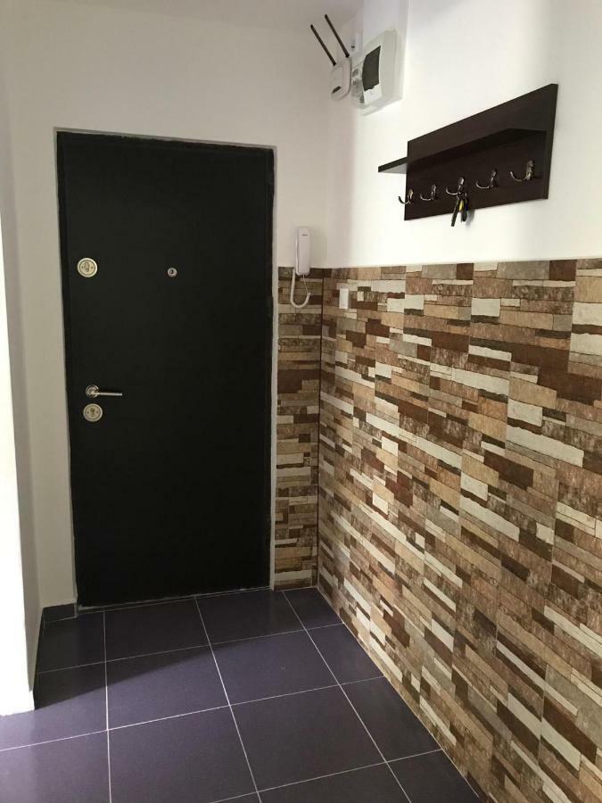Apartament Untold Apartment Turda Bagian luar foto
